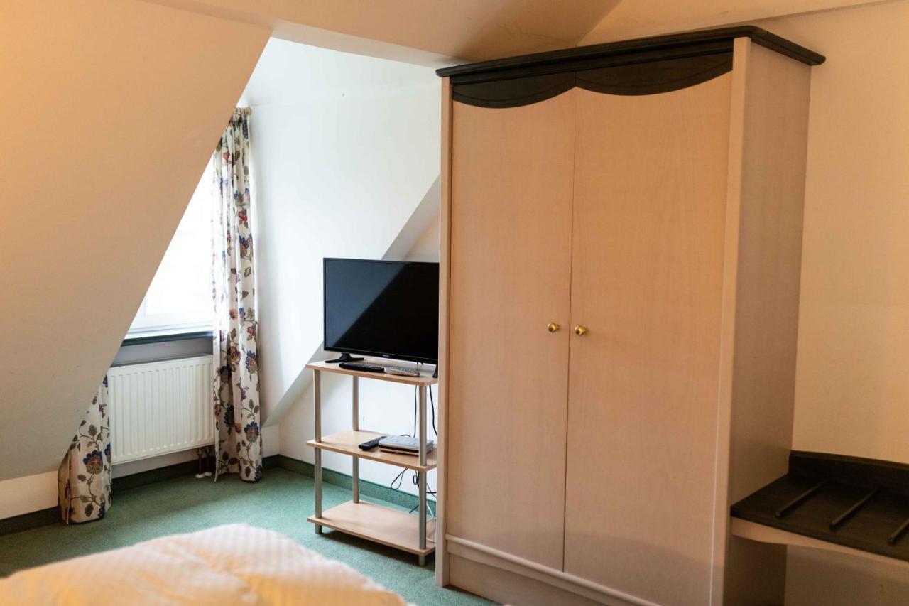Gasthof Spelsberg Altena Bagian luar foto